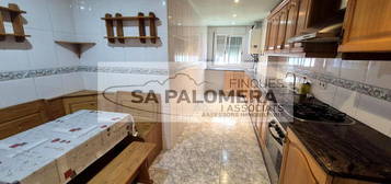 Piso en venta en Carrer D'àngel Planells, Centre