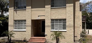 658 Young St Apt 2, Melbourne, FL 32935