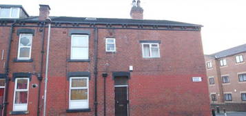 5 bedroom terraced house