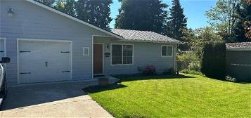 1323 Elm St Unit 1323, Forest Grove, OR 97116