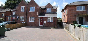 3 bed shared accommodation to rent