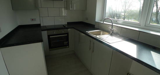 2 bed flat to rent