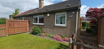 Semi-detached bungalow to rent in Sea Road, Methil, Fife KY8