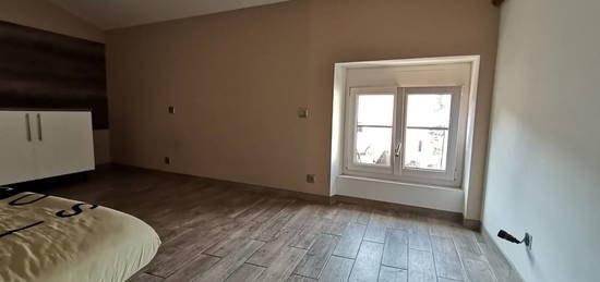 Maison 2 étages  à vendre, 4 pièces, 3 chambres, 119 m²