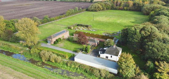 4 bedroom farm house for sale