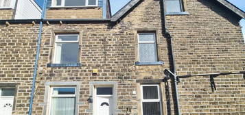 4 bedroom terraced house to rent