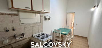 Departamento en Alquiler en Puerto Madryn de 1 Dormitorio, en Primer Piso