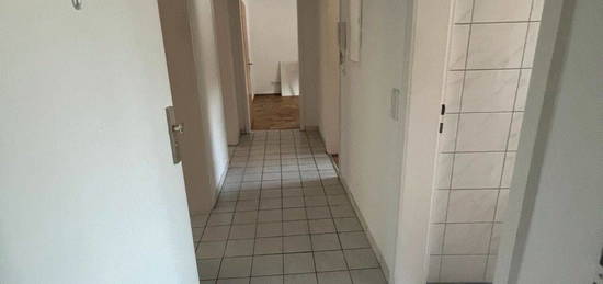 3 Zimmer Wohnung ruhig gelegen