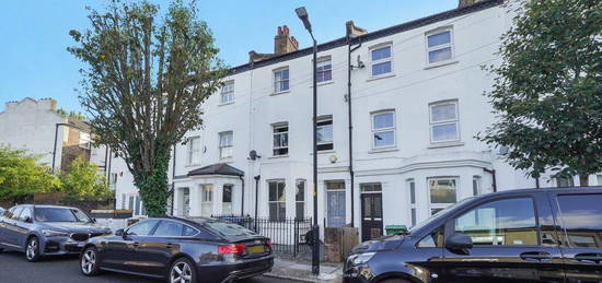 4 bedroom terraced house