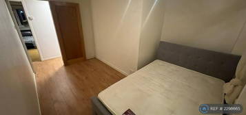 1 bedroom house share