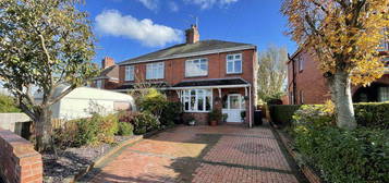 3 bedroom semi-detached house for sale