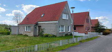 Renovierungsbedürftiges Wohnhaus an der Nordseeküste