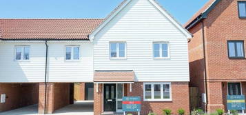 4 bedroom link detached house for sale