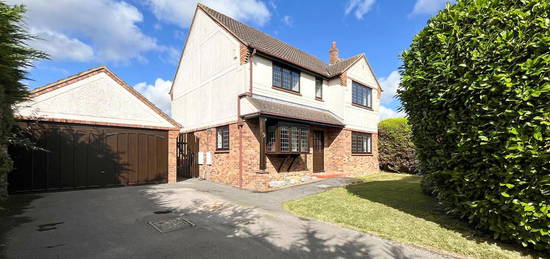 Detached house for sale in Welland Road, Burnham-On-Crouch CM0