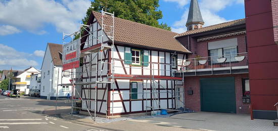 Kernsaniertes, idyllisches Fachwerkhaus im Ortskern des Stadtteils Hemmessen