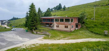 PALAZZINA A BOSCO CHIESANUOVA