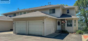19 350 PEARKES DRIVE, Williams Lake,
