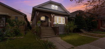 1607 Highland Ave, Berwyn, IL 60402