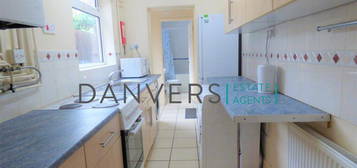 4 bedroom terraced house