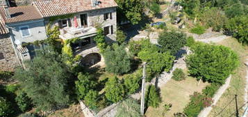 Maison en pierre  à vendre, 5 pièces, 3 chambres, 83 m²