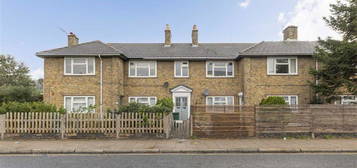 Flat to rent in Sandycombe Road, Kew, Richmond TW9