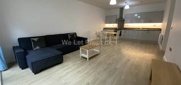 2 bed flat to rent