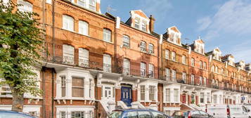 Flat to rent in Avonmore Road, West Kensington, London W14