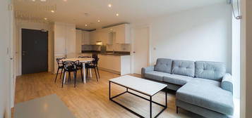 2 bed flat to rent