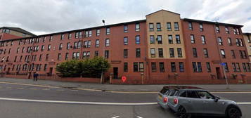 2 bed flat to rent