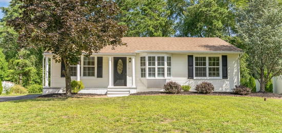 32 S River Dr, Williamstown, NJ 08094