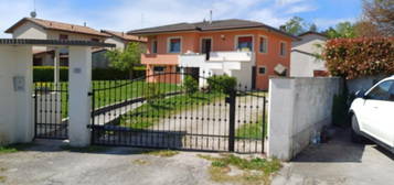 Villa unifamiliare via San Giovanni, Centro, Prata di Pordenone