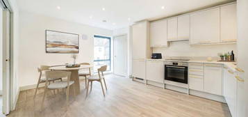 Flat for sale in Norbury Crescent, London SW16