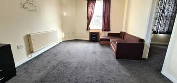 1 bedroom flat