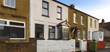 3 bedroom terraced house to rent