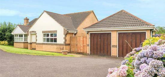 3 bedroom detached bungalow for sale