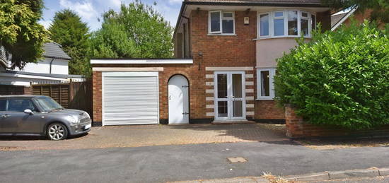 Detached house to rent in Granville Avenue, Oadby, Leicester LE2