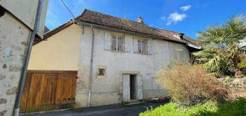 Maison de ville dans le vieux Beaulieu