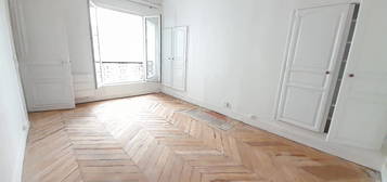 Location appartement 1 pièce 28 m²