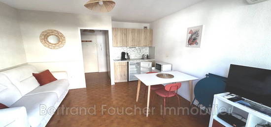 Studio  à vendre, 1 pièce, 22 m², Étage 2/–