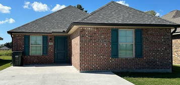 1666 Acadian Dr, Houma, LA 70363