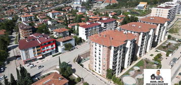 AMASYA SULUOVA HUZUR05 EMLAKTAN ESZ BR KONUMDA 3+1 EKSKSZ DARE SATILIK