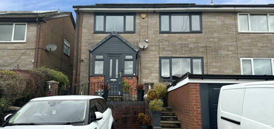 3 bedroom semi-detached house for sale