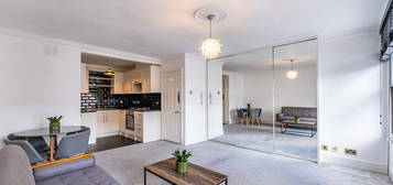 Flat for sale in Lindsay Square, London SW1V