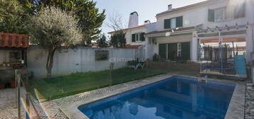 Moradia T4 Com Piscina | Morelinho | Sintra