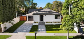 5727 Newcastle Ave, Encino, CA 91316