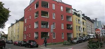 Anlageobjekt, 4-Zimmer-DG-Wohnung mit Balkon in Mülheim-Broich
