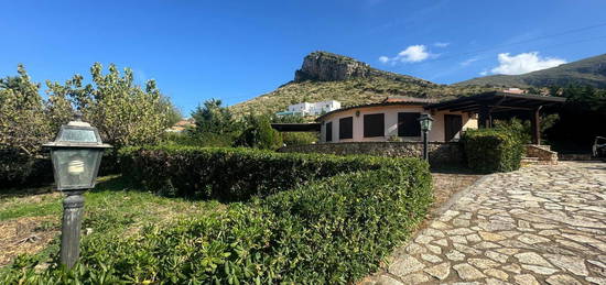 Villa unifamiliare Contrada Fraginesi, Castellammare del Golfo