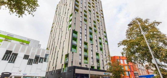 Flat to rent in Lemonade Building, Barking IG11