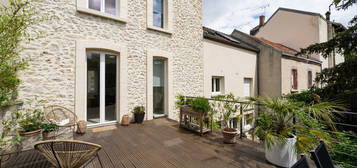 Maison 8 pièces 173 m²