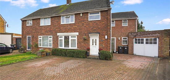 4 bedroom semi-detached house for sale